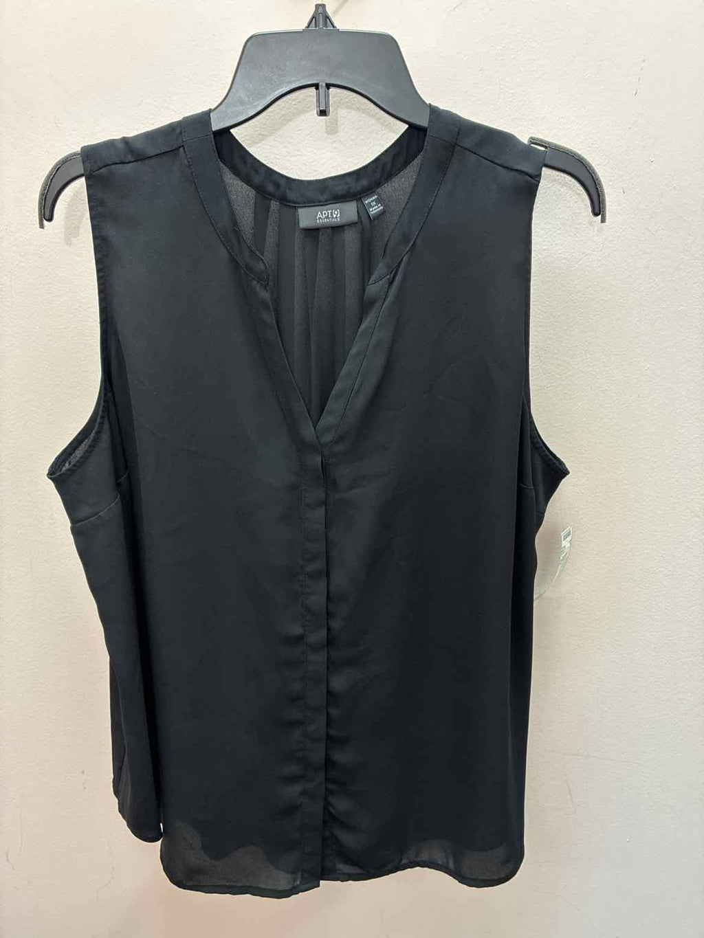 Size 1X Apt. 9 Sleevless Sleeveless