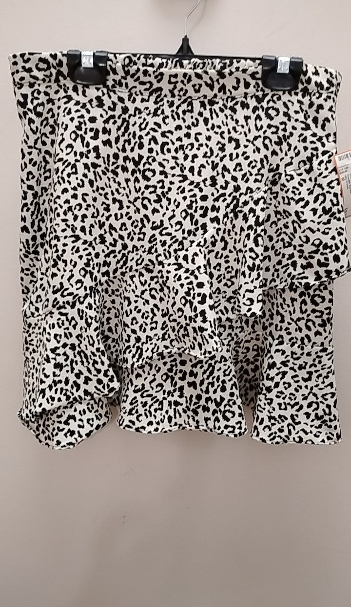 Size M altar'd state Skirt