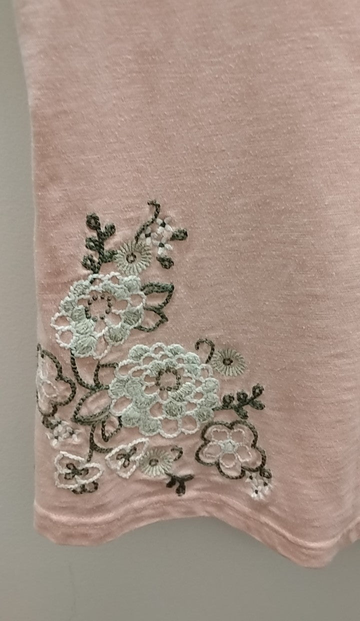 Size XL Studio Works T-shirt