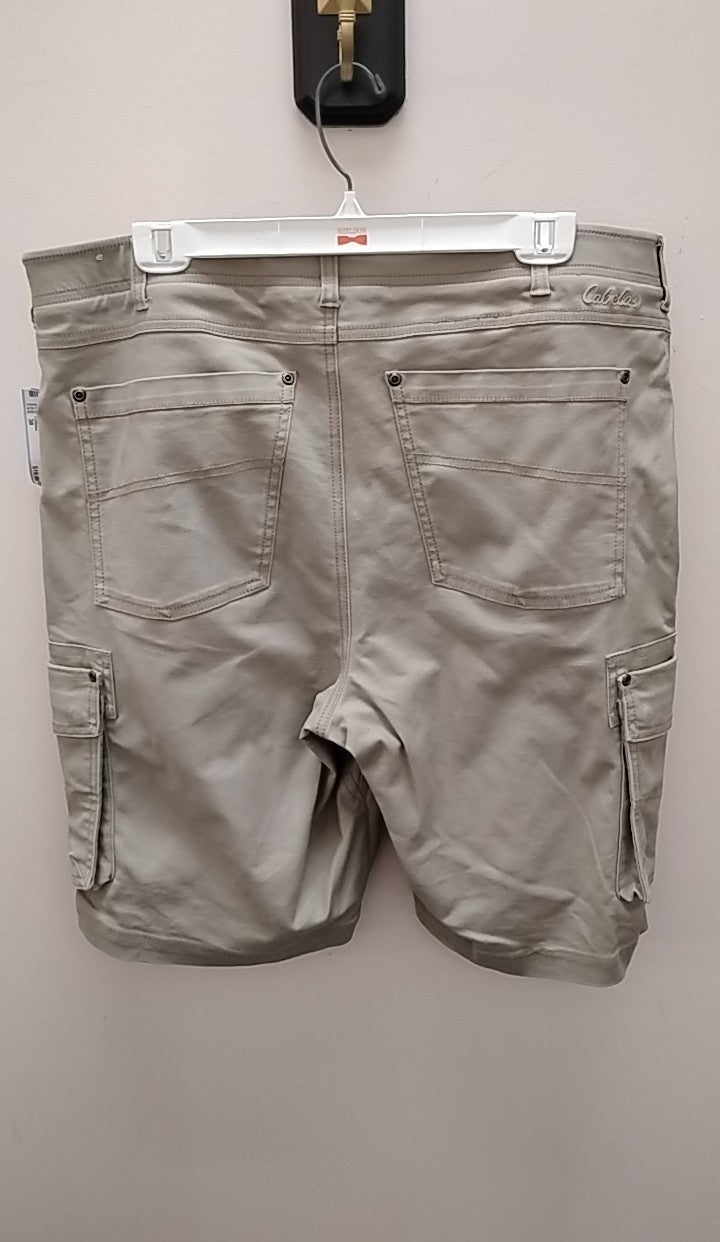 Size 38 Cabelas Men's Shorts