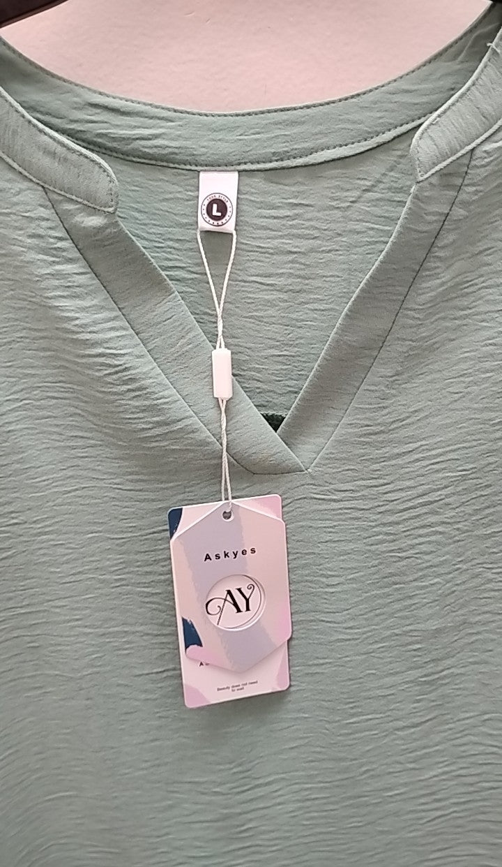 Size L Askyes Blouse