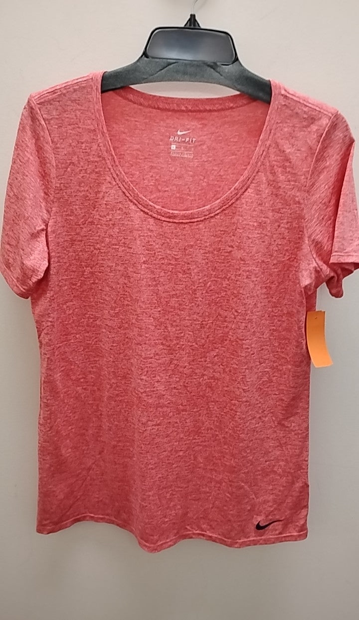 Size L Nike T-shirt