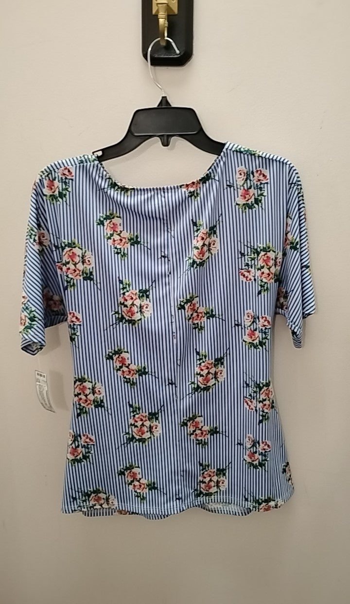 Size L Kayla's Armoire T-shirt