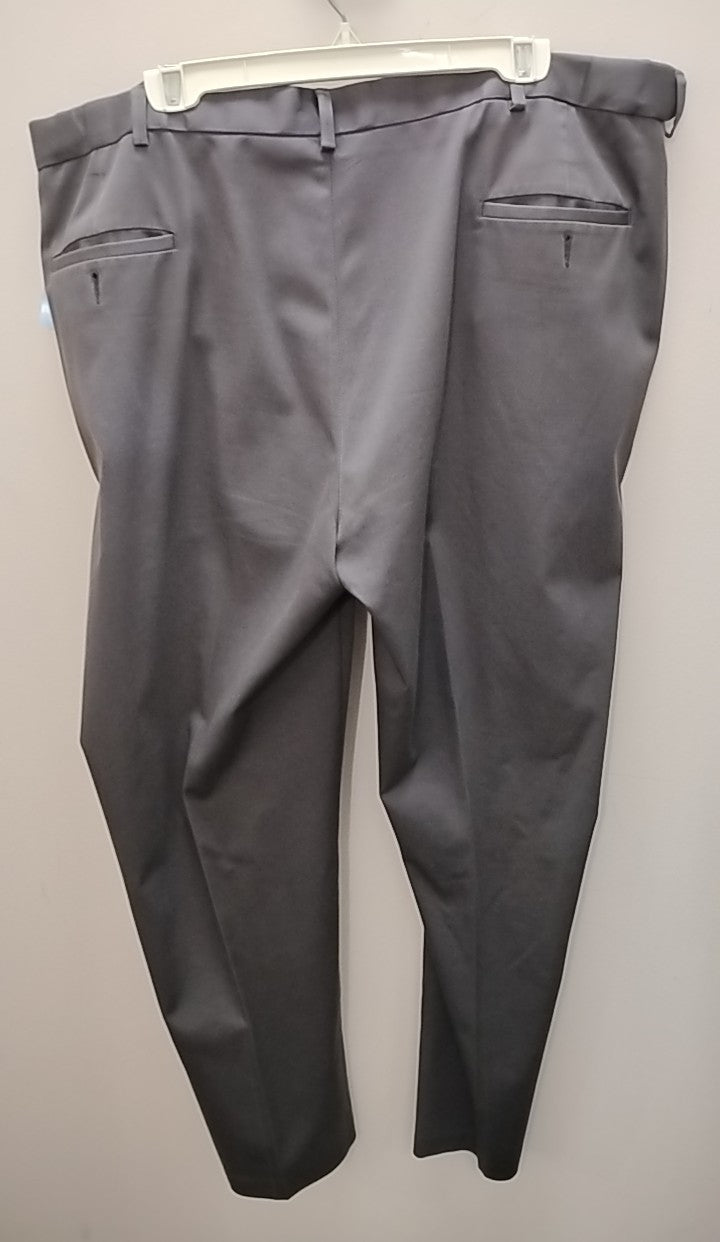 Size 44x32 Haggar Men's Pants