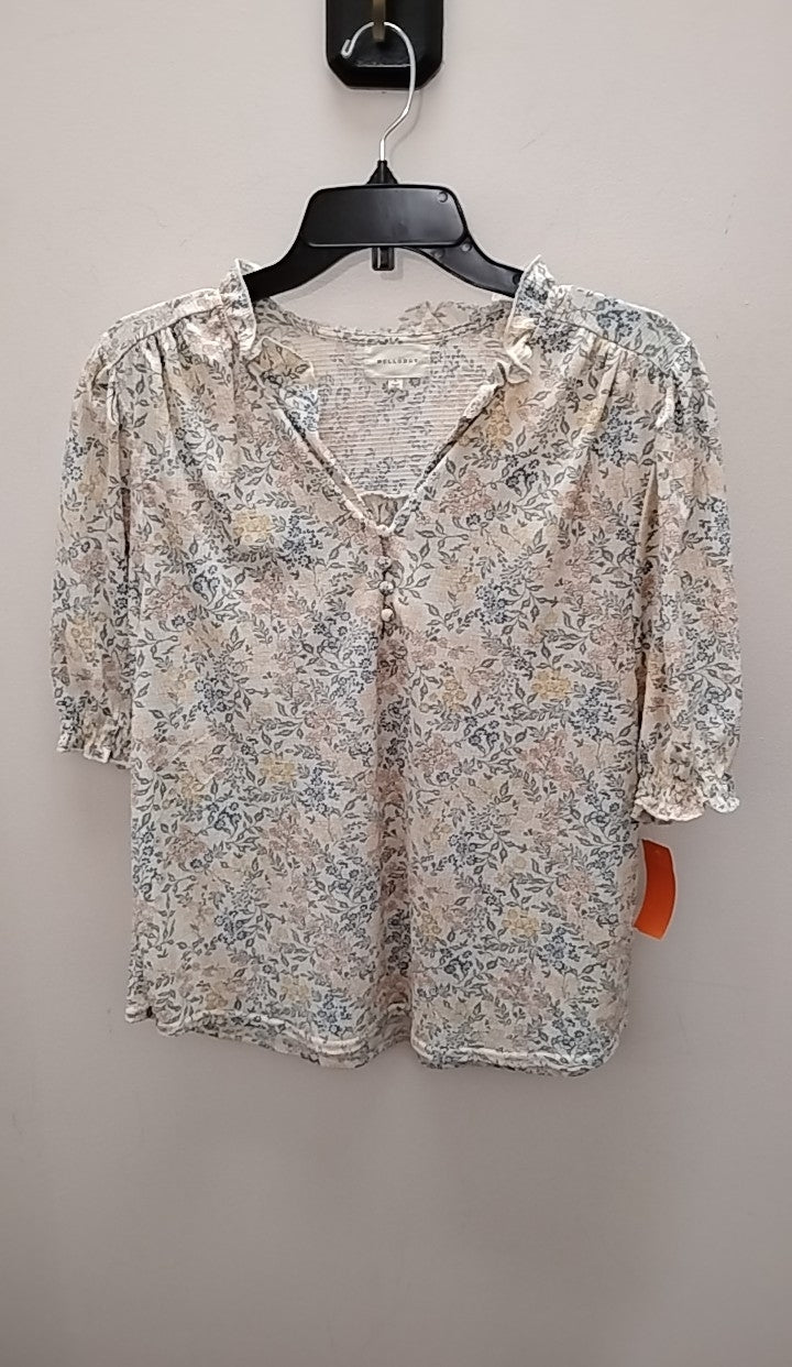 Size L Melloday Misc. Tops