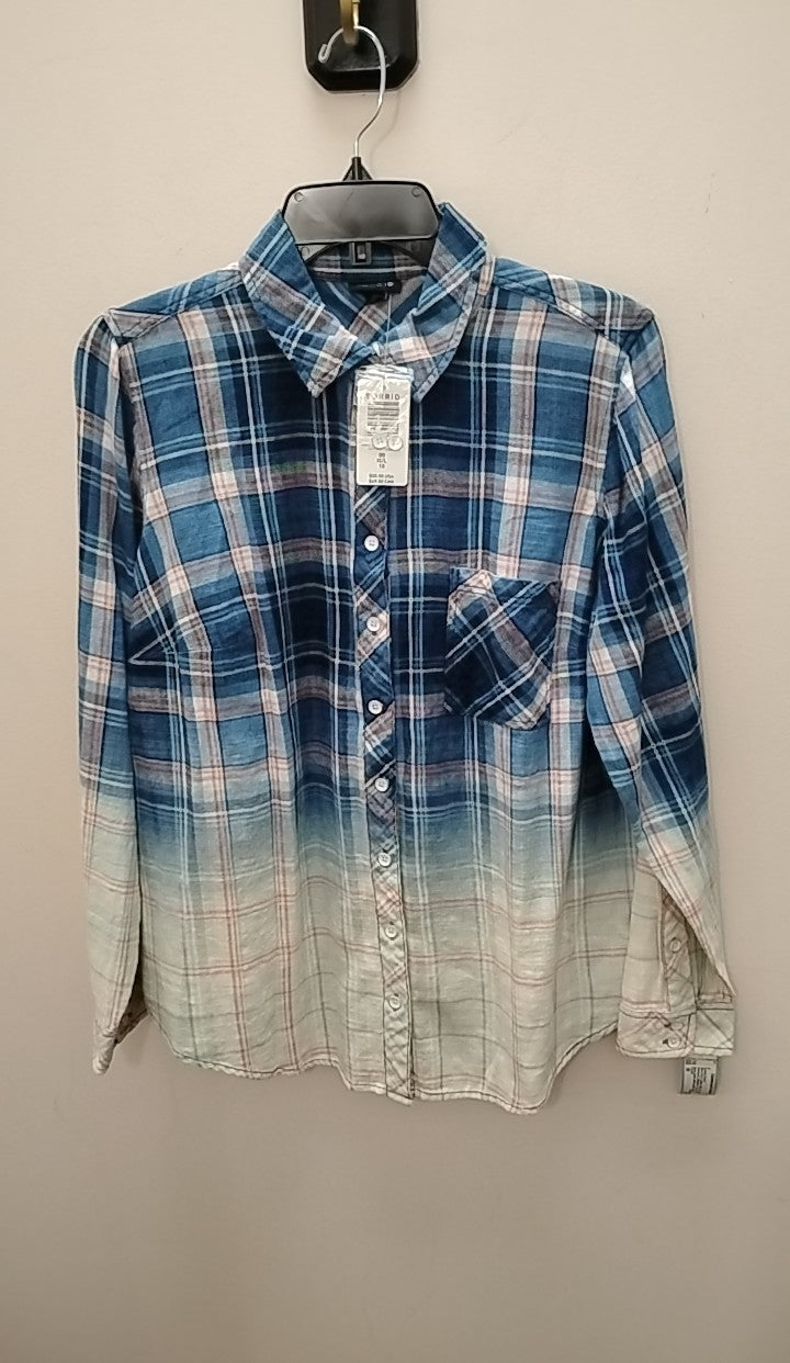 Size M Torrid Button Down