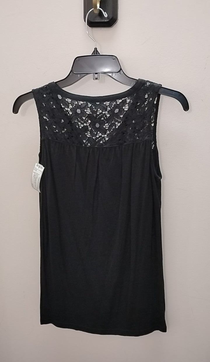 Size S Color Story Sleeveless
