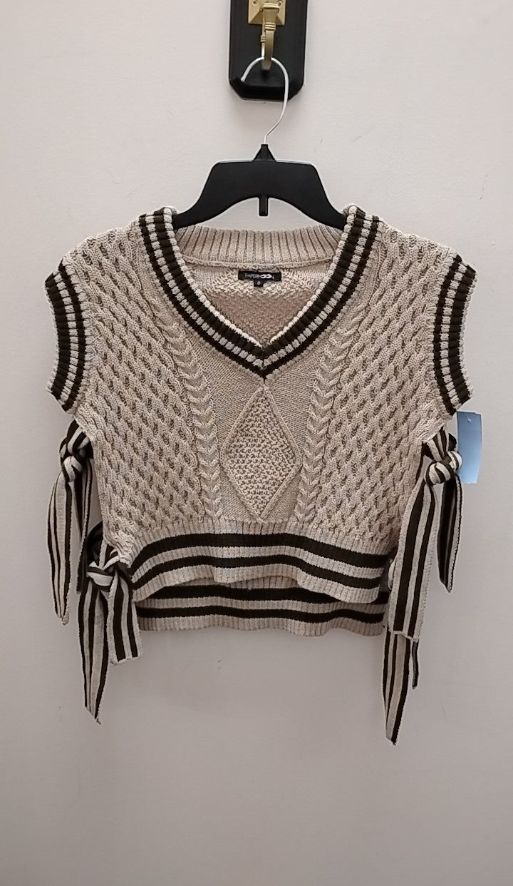 Size S Paper Moon Vest