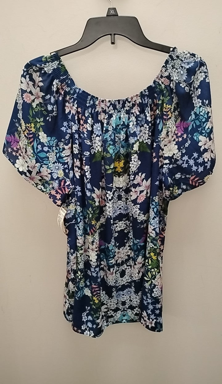 Size 1X Violet & Claire Blouse