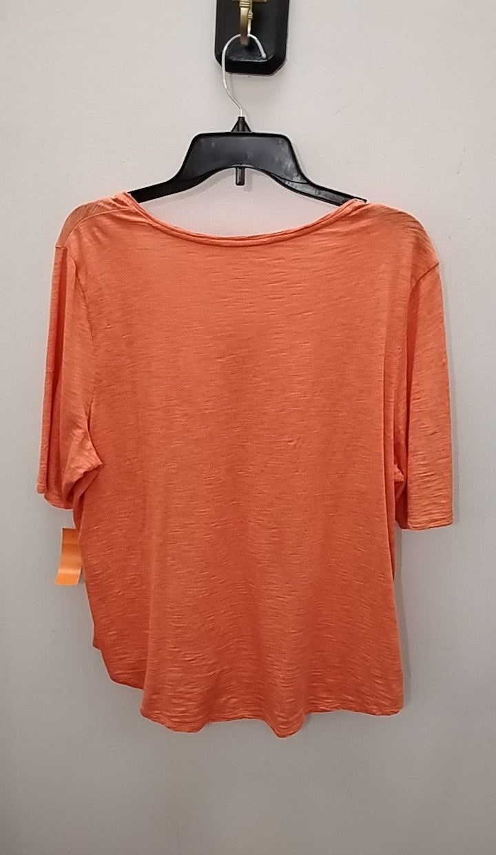 Size XL Chicos T-shirt