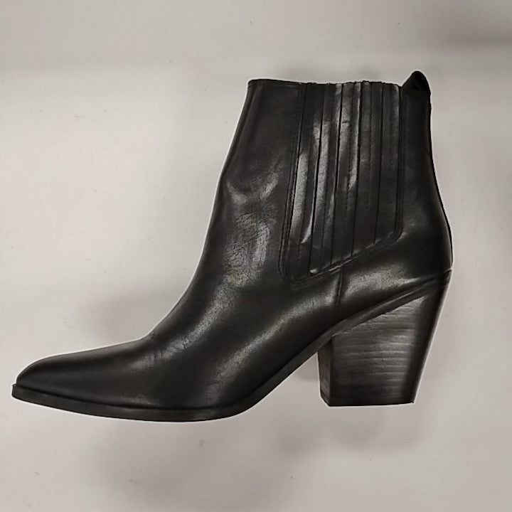 7 Nine West Boots