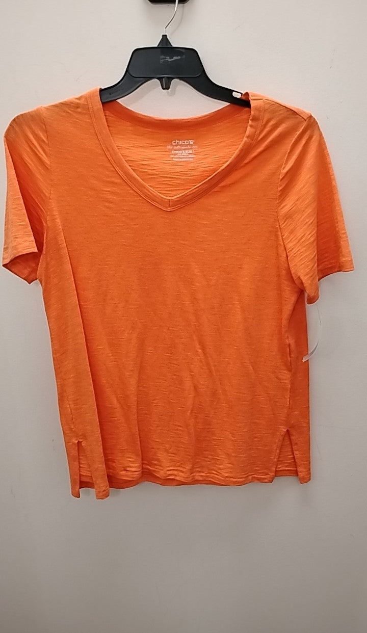 Size M Chicos T-shirt