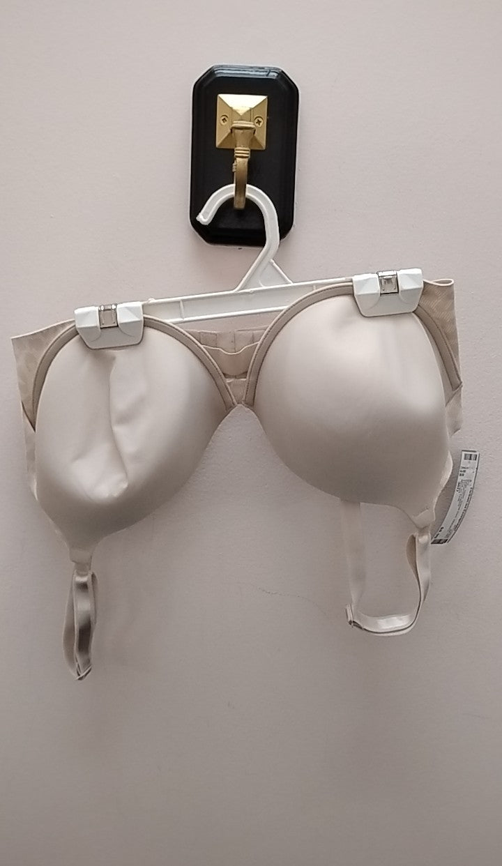 Size 36D Warners Bra