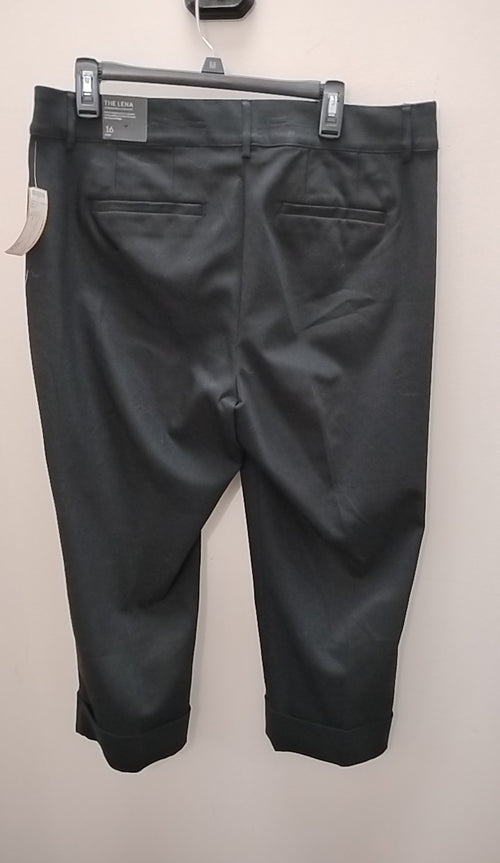 Size 16 Lane Bryant Capris