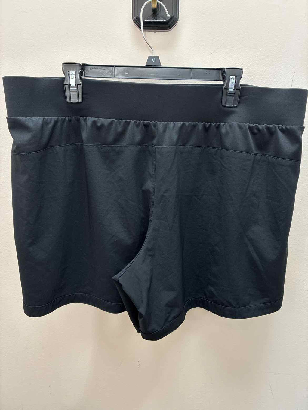 Size 1X Tek Gear Shorts