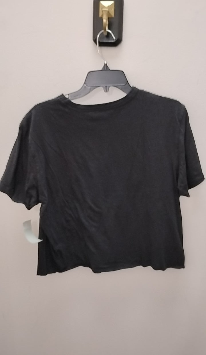 Size M Tailgate T-shirt