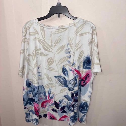 Size 1X Alia Short Sleeve T-shirt