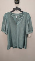 Size XL Dokotoo T-shirt