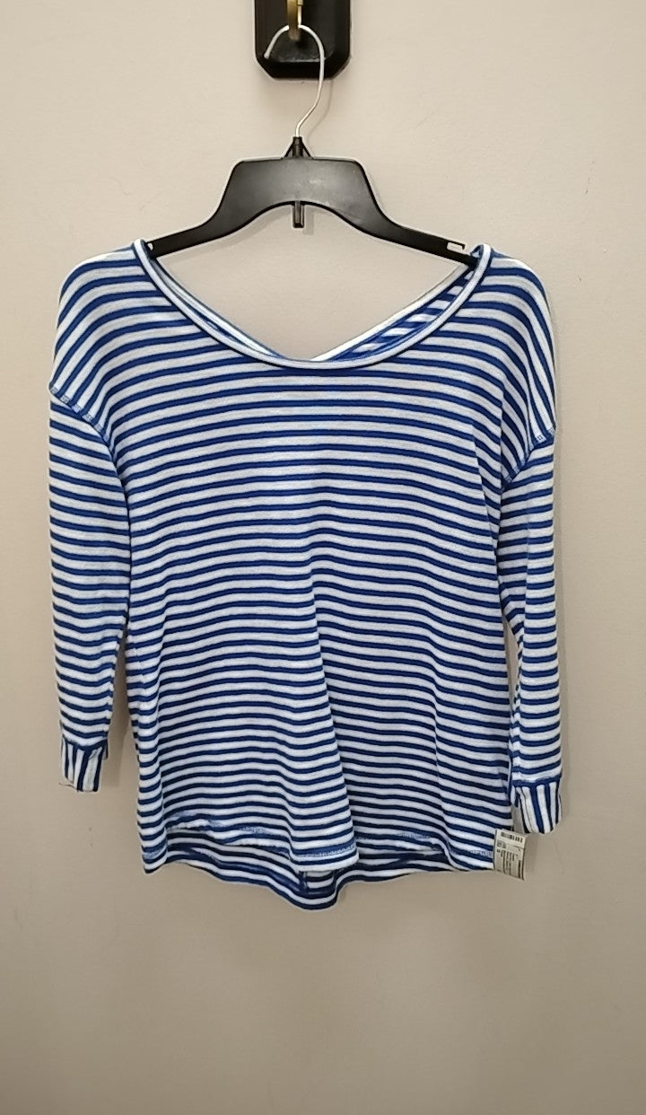 Size M Talbots Sweater