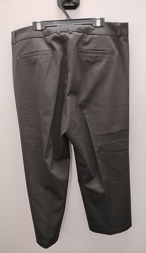 Size 14 Dockers Capris