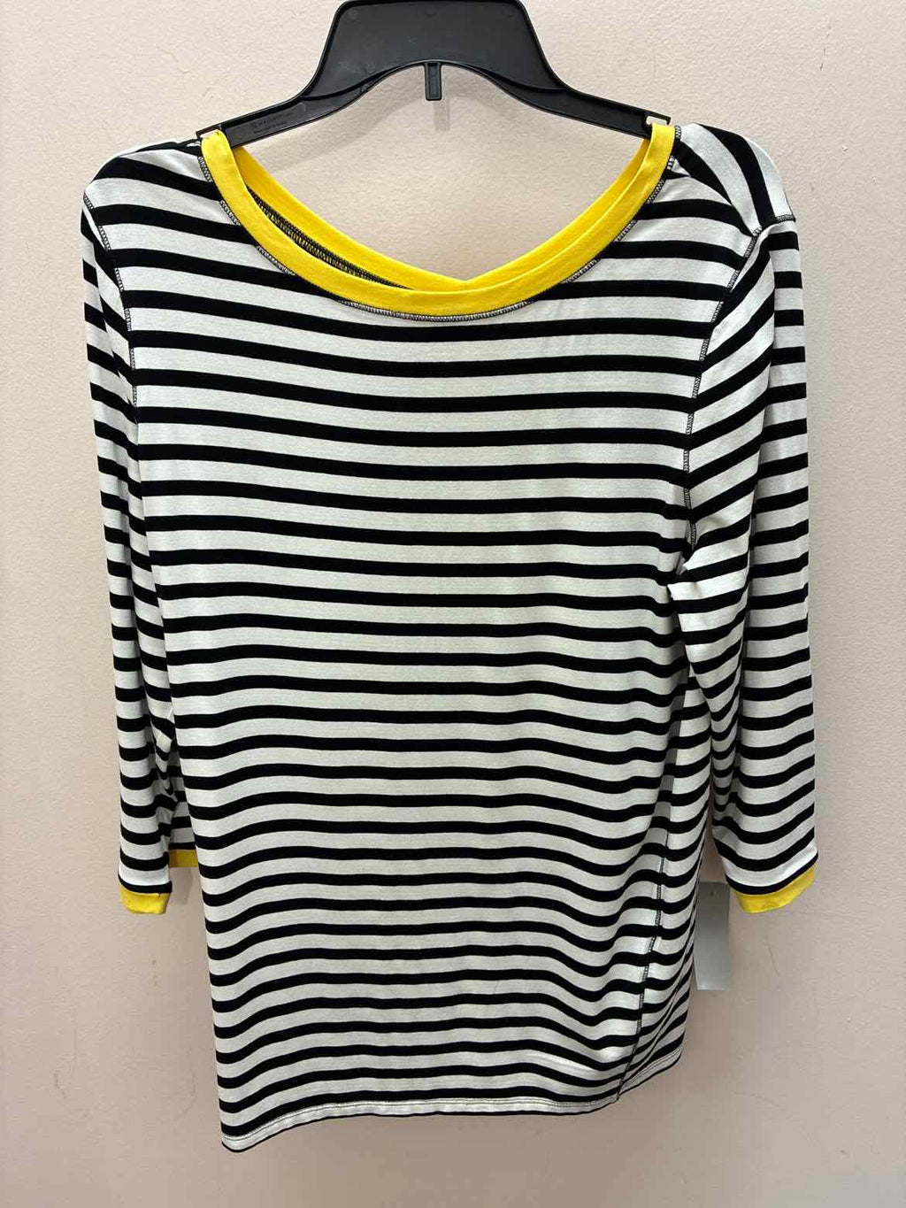 Size L Chicos Long sleeve top