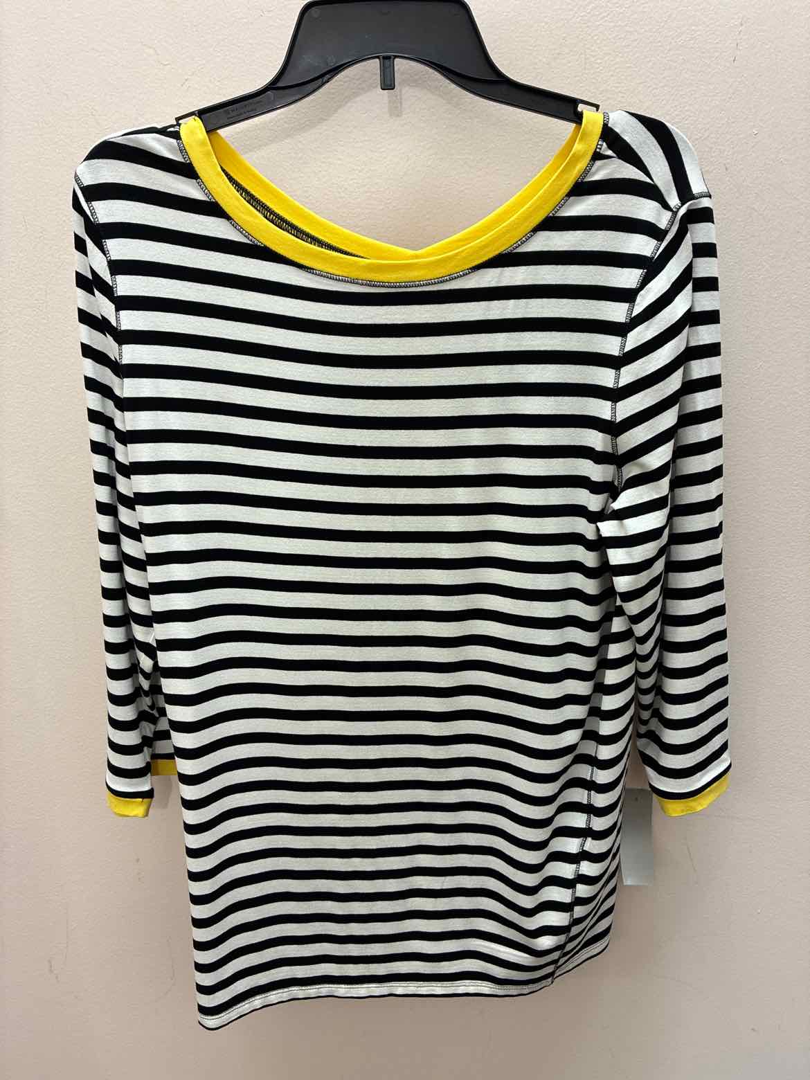 Size L Chicos Long sleeve top
