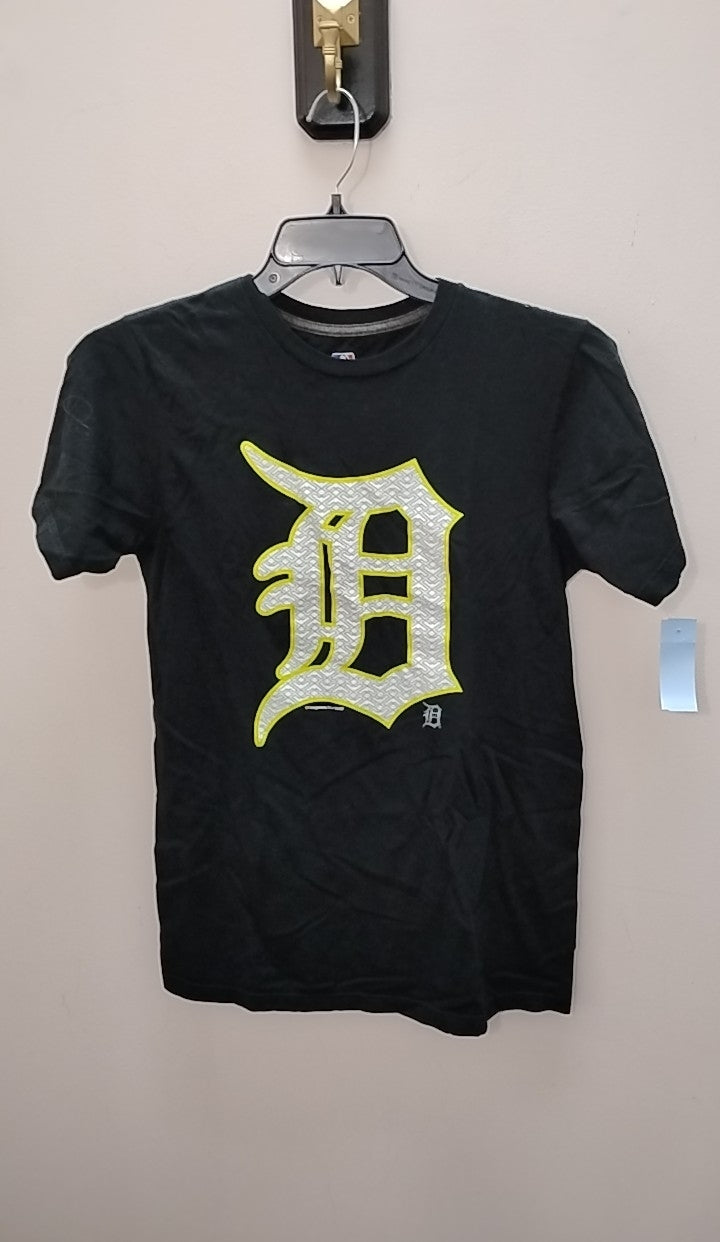 Size M MLB Men's T-shirt
