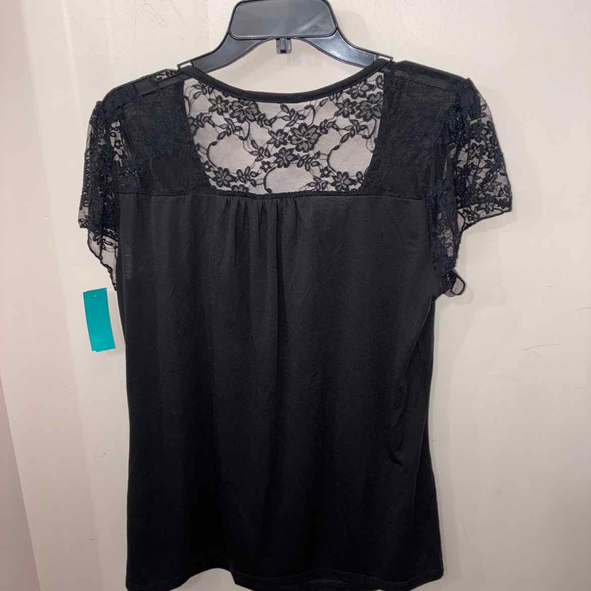 Size 1X Black Short Sleeve Misc. Tops