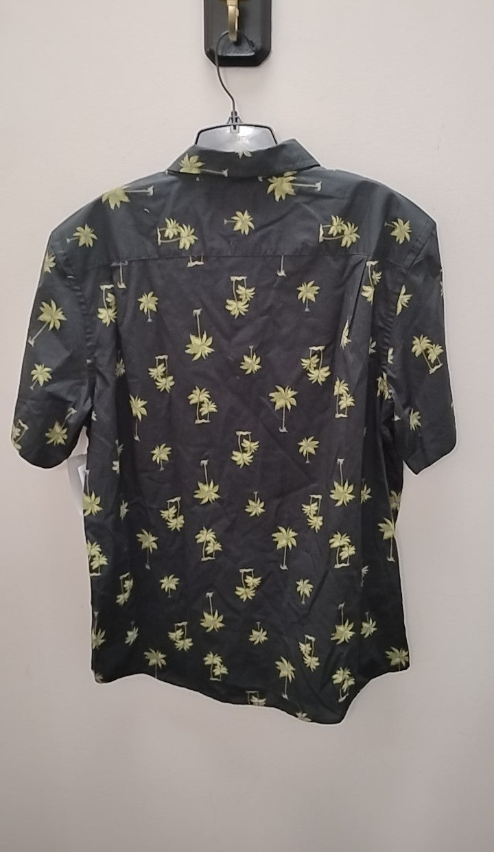 Size L Old Navy Men's Short Sleeve Shirt