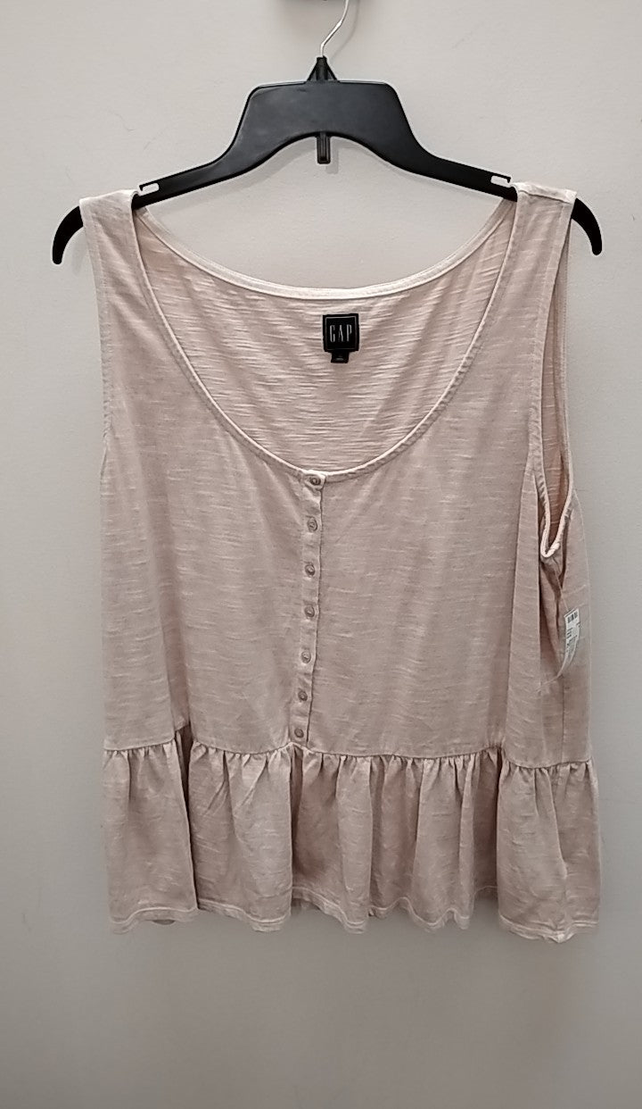 Size XLT Gap Sleeveless