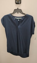 Size M Nautica T-shirt