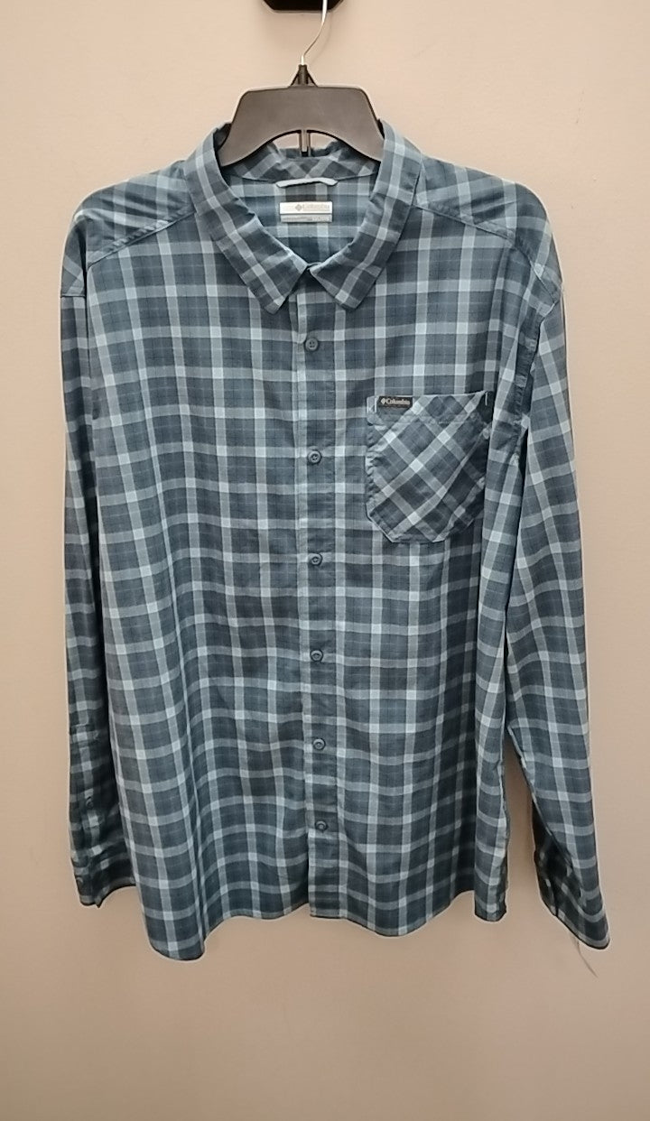 Size 2XL Columbia Men's Button down