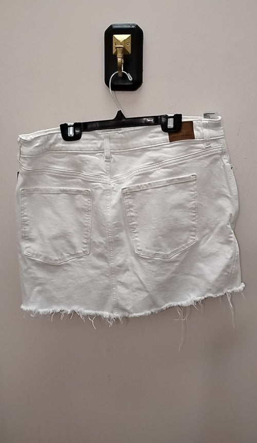 Size 14 American Eagle Skirt