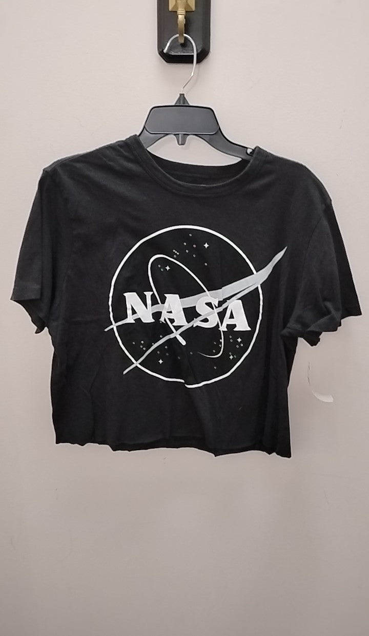 Size M Tailgate T-shirt