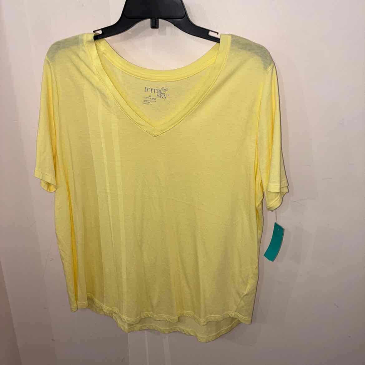 Size 1X Terra Sky Short Sleeve T-shirt