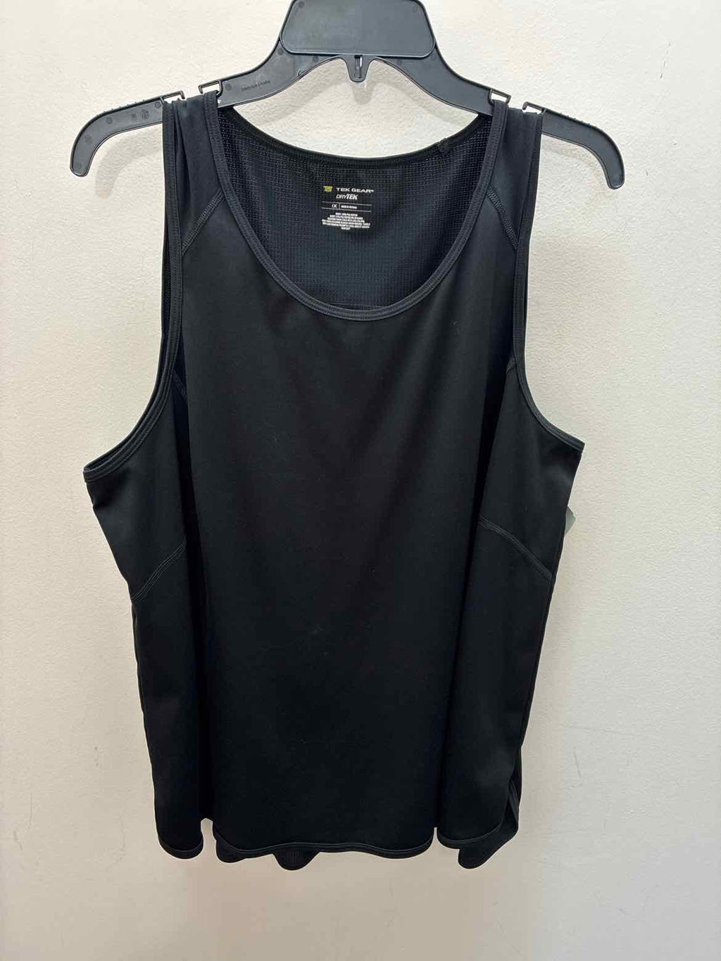 Size 1X Tek Gear Sleevless Tank Top