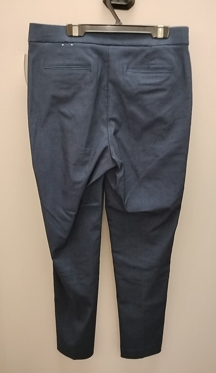Size M Ann Klein Pants