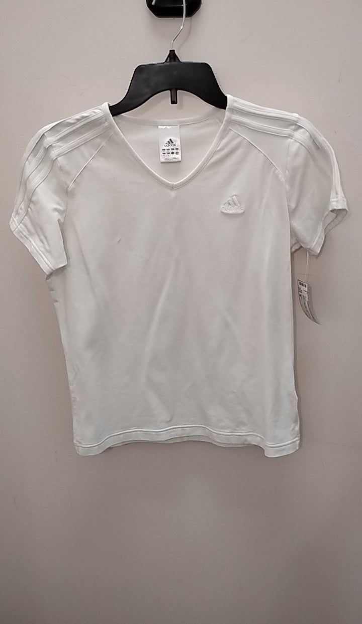 Size M Adidas T-shirt