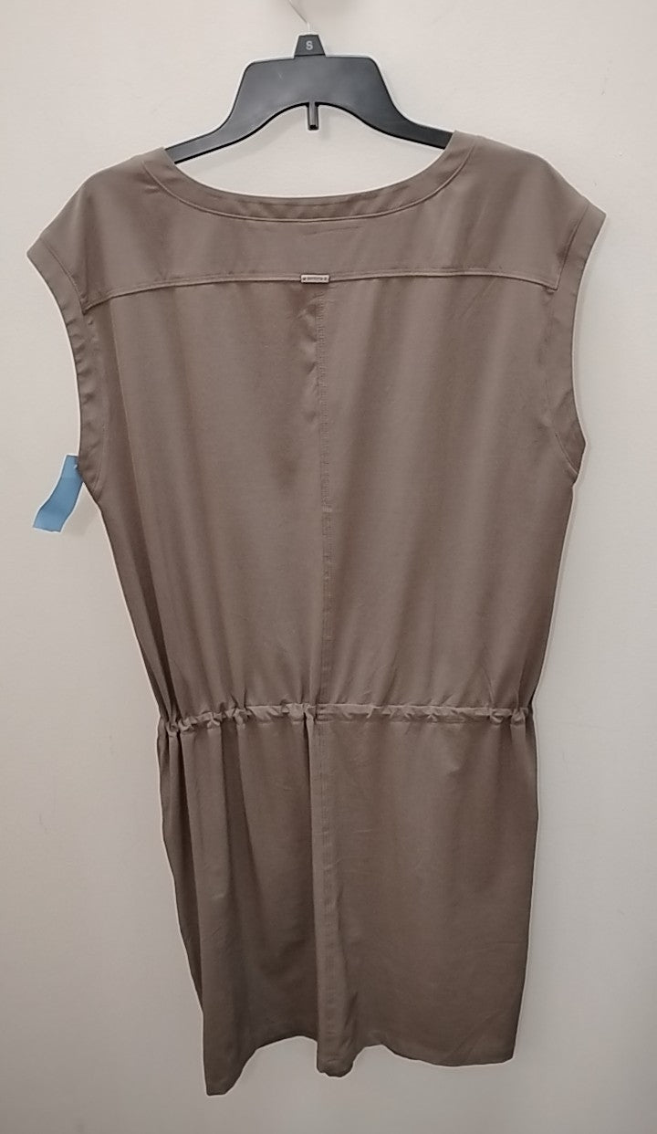 Size L Prana Dress