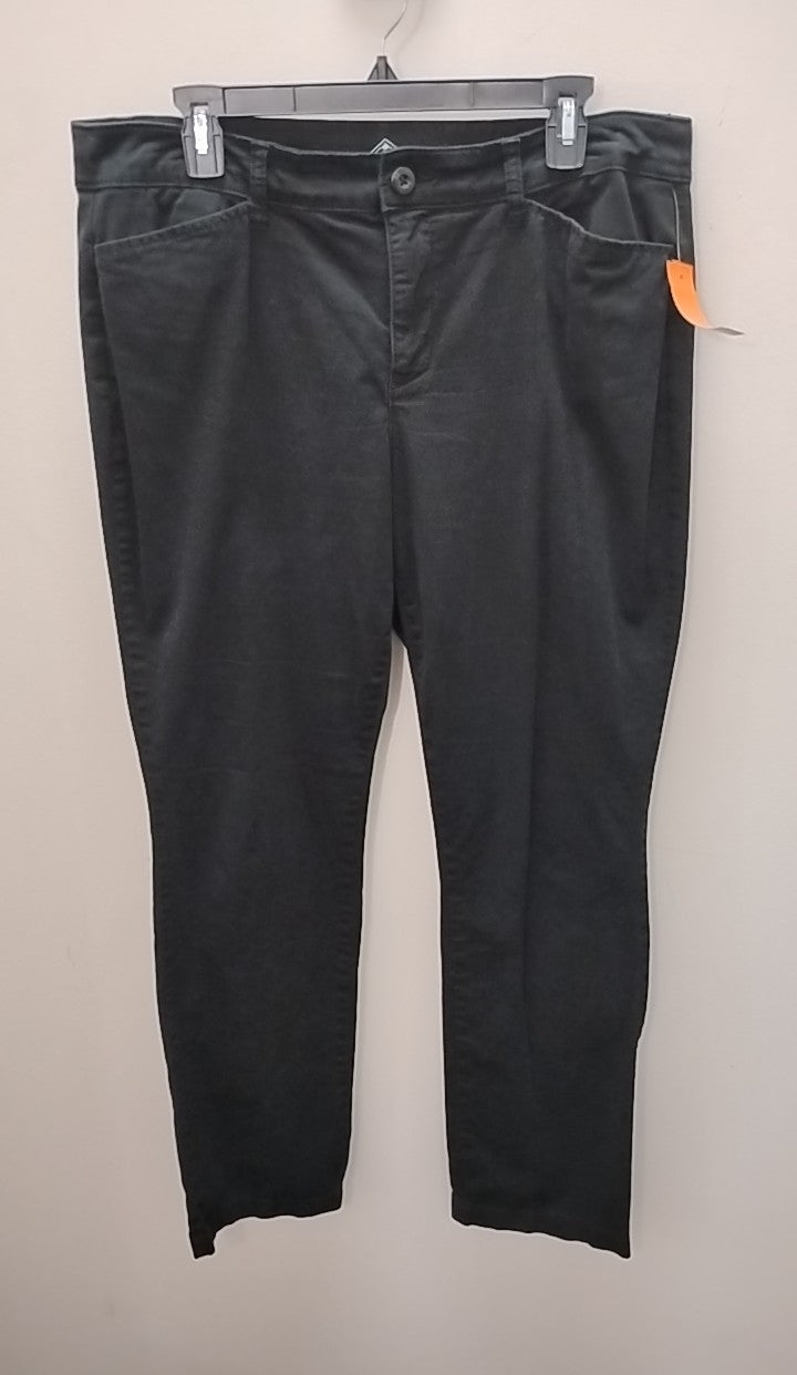 Size 14 St John's Bay Pants