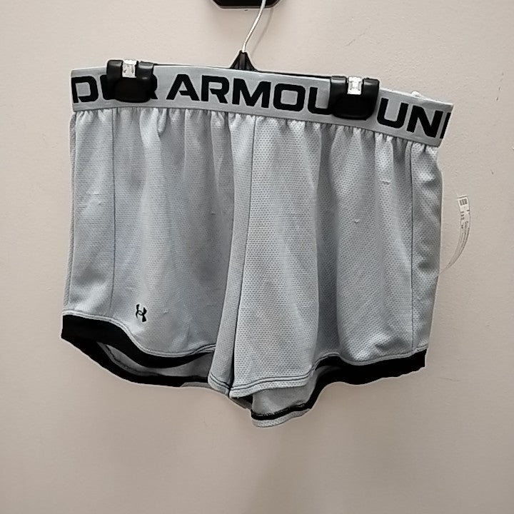 Size M Under Armour Performance wear