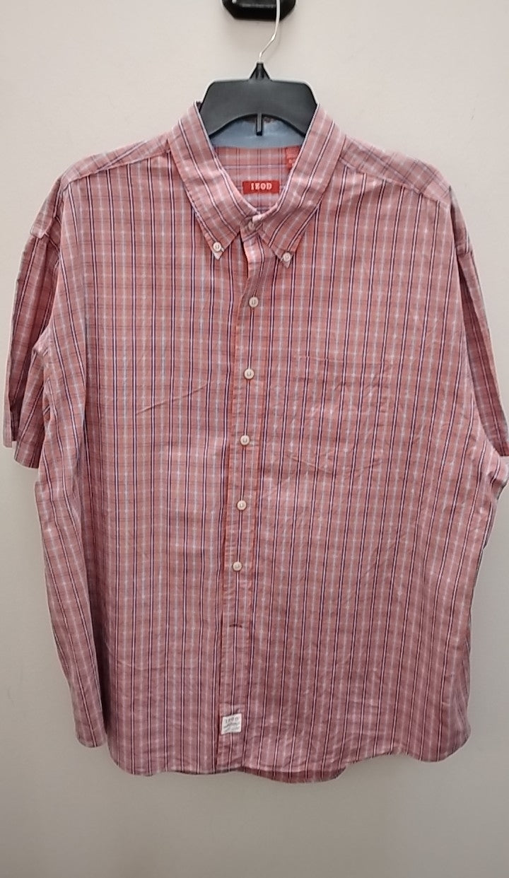 Size XL Izod Men's Short Sleeve Shirt