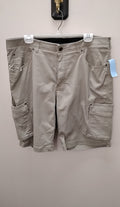Size 38 Cabelas Men's Shorts