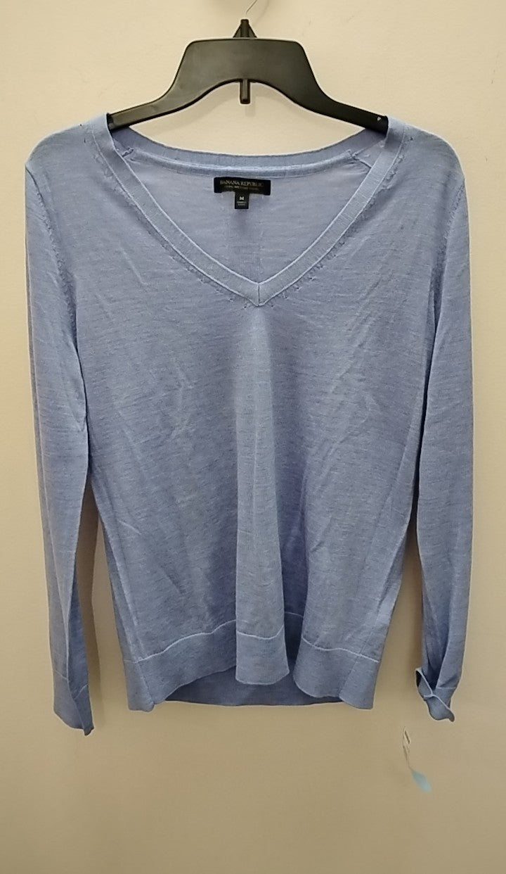 Size M Banana Republic Sweater
