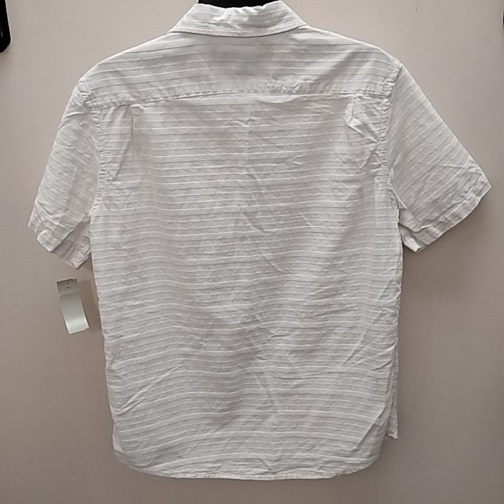 Size M Old Navy Men's Short Sleeve Shirt