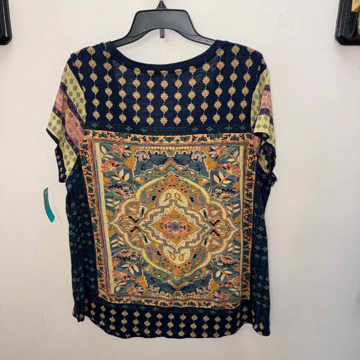 Size 1X Lucky Brand Short Sleeve T-shirt