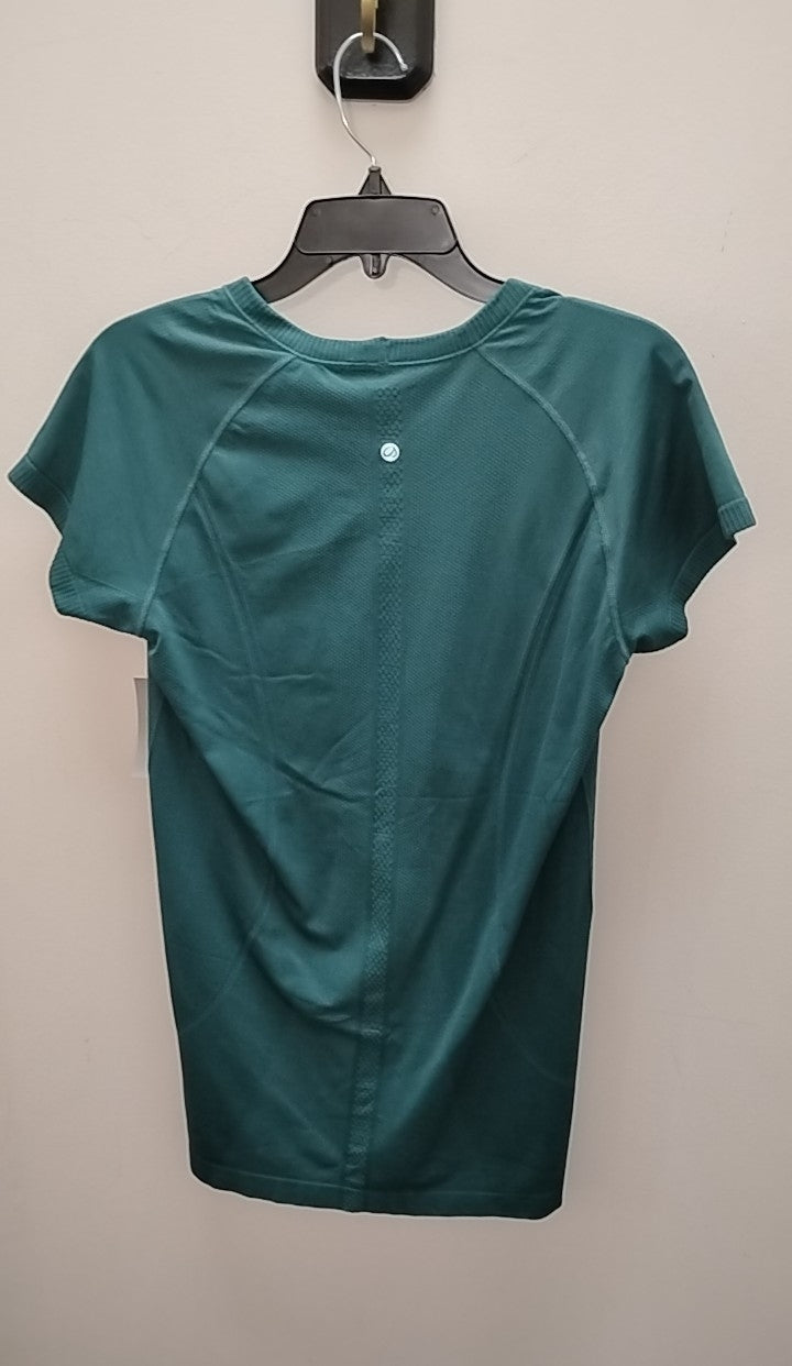 Size L Crz yoga T-shirt