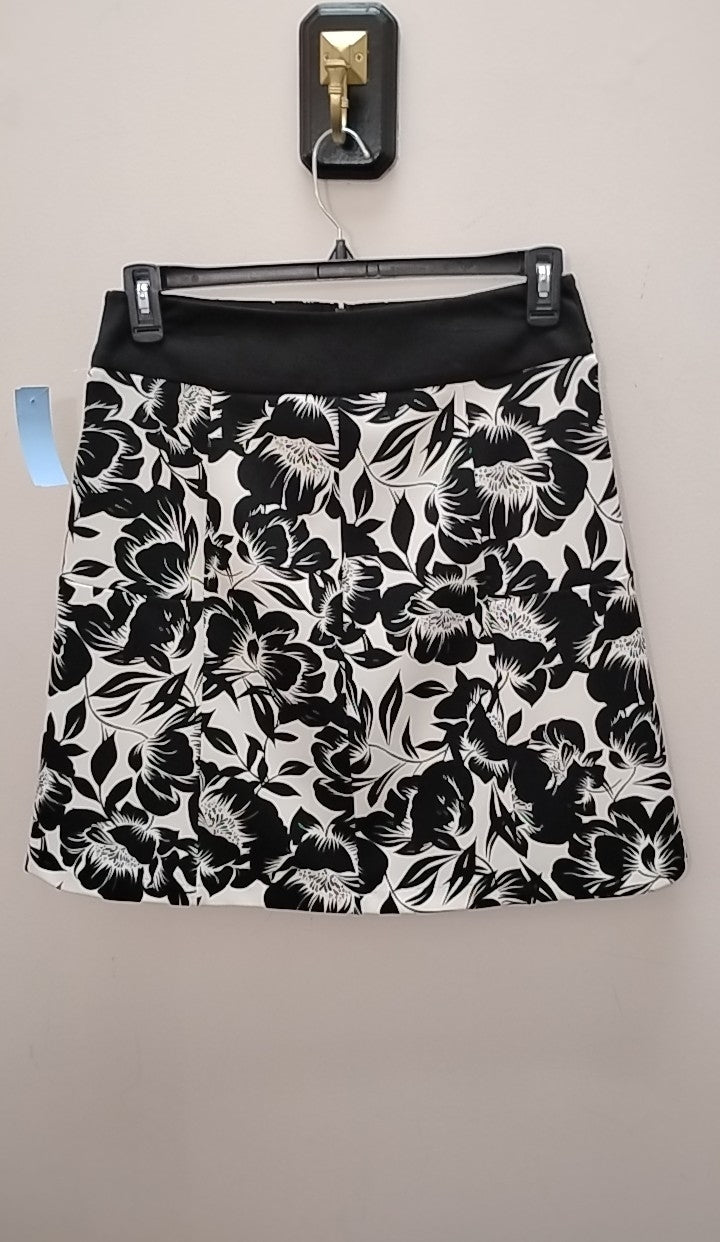 Size 6 Worthington Skirt