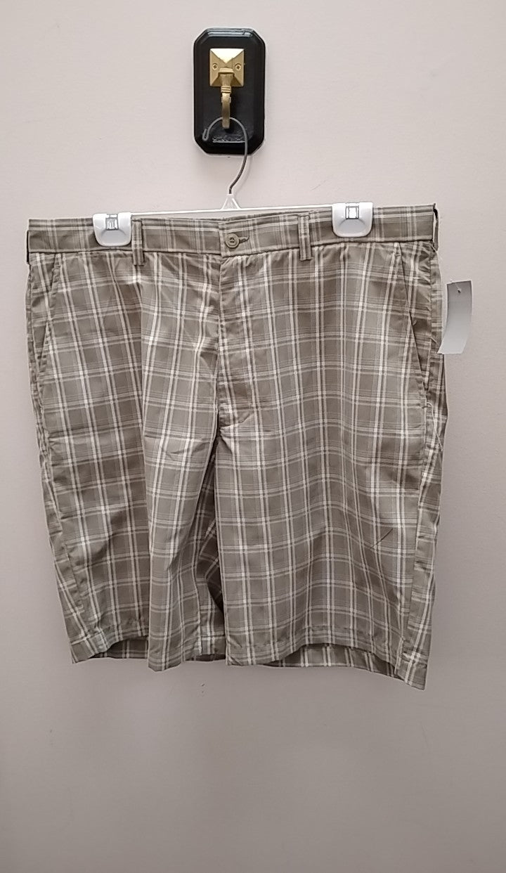 Size 36 PGA Golf Tour Men's Shorts