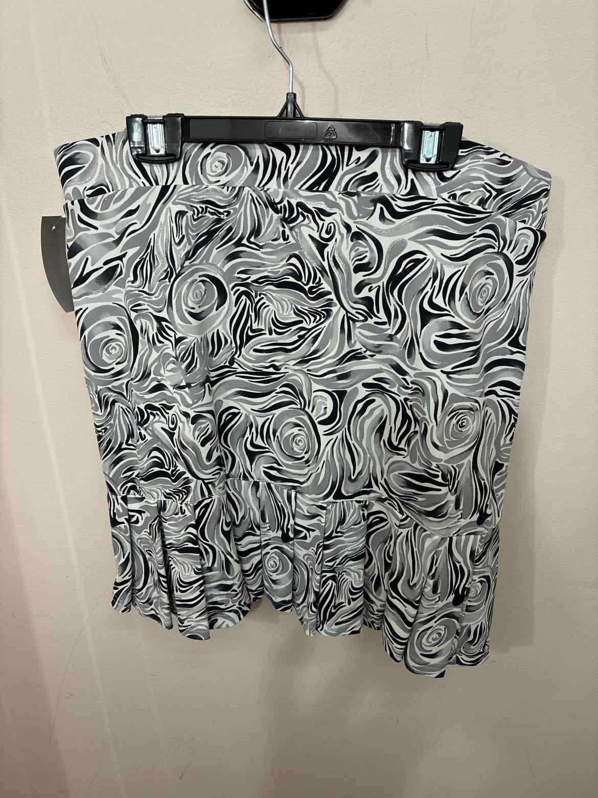Size L Anthony Skort